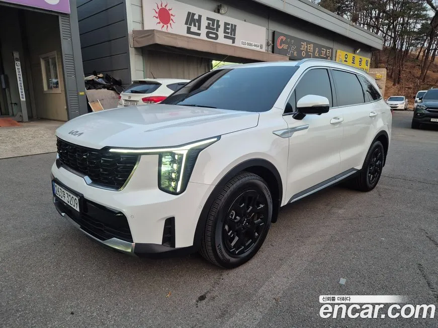 Kia Sorento — фото 1