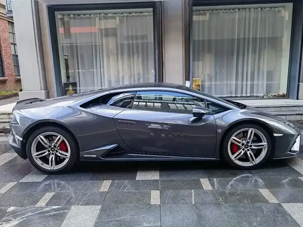 Lamborghini Huracan — фото 5
