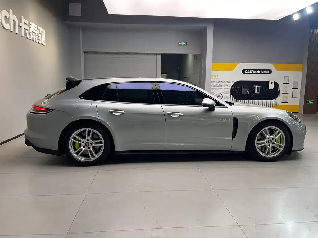 Porsche Panamera Hybrid — фото 3