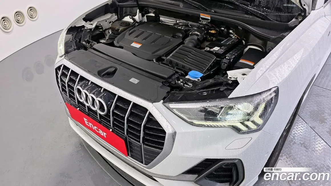Audi Q3 — фото 7