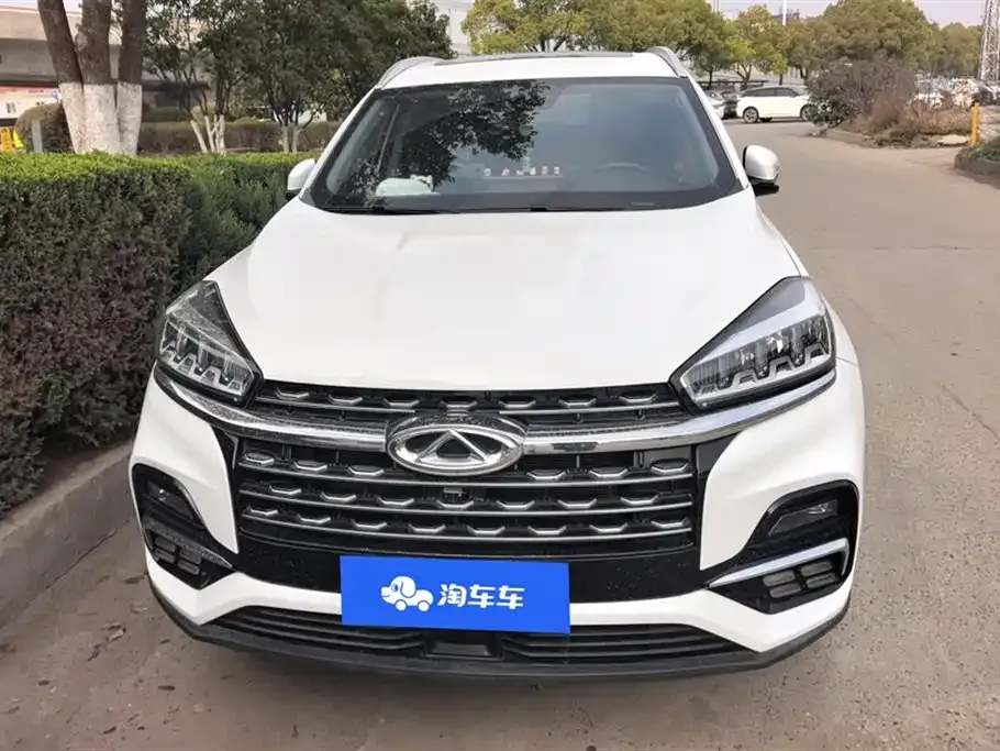 Chery Tiggo 8 — фото 10