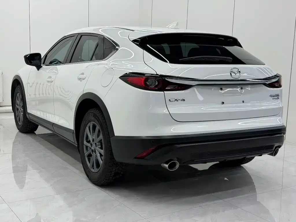 Mazda CX-4 — фото 5
