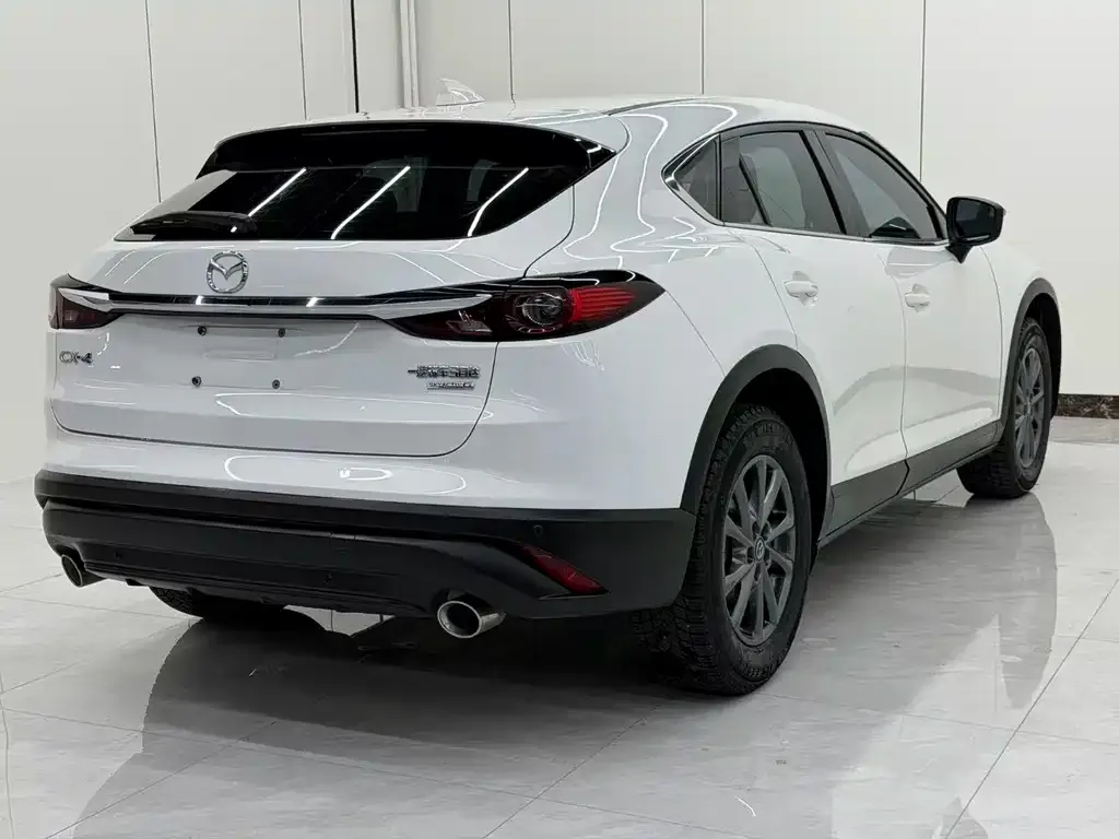 Mazda CX-4 — фото 7