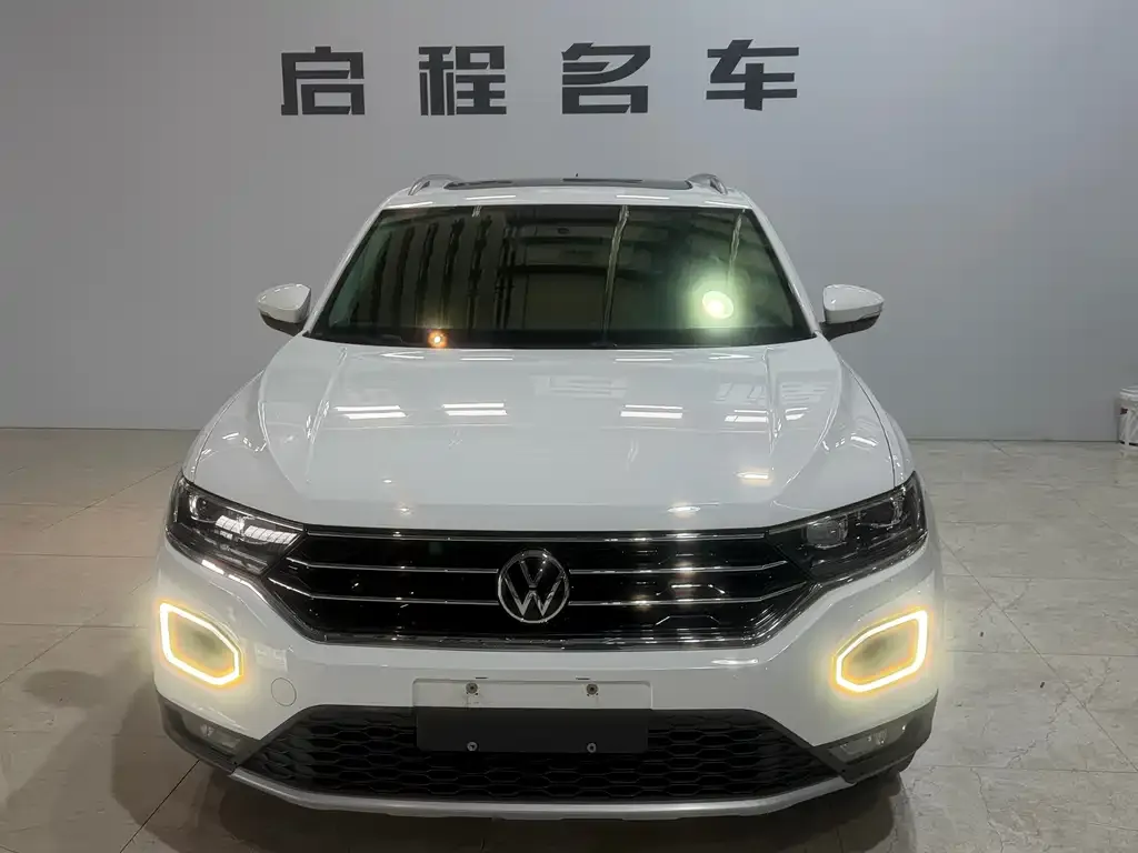 Volkswagen T-Roc — фото 2