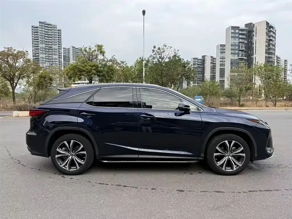 Lexus RX — фото 4
