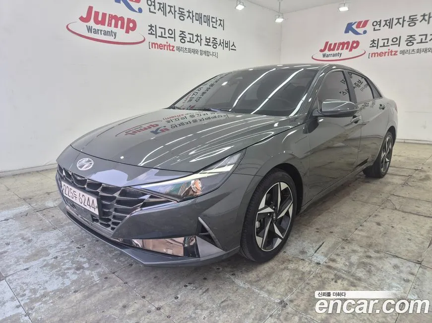 Hyundai AVANTE — фото 1