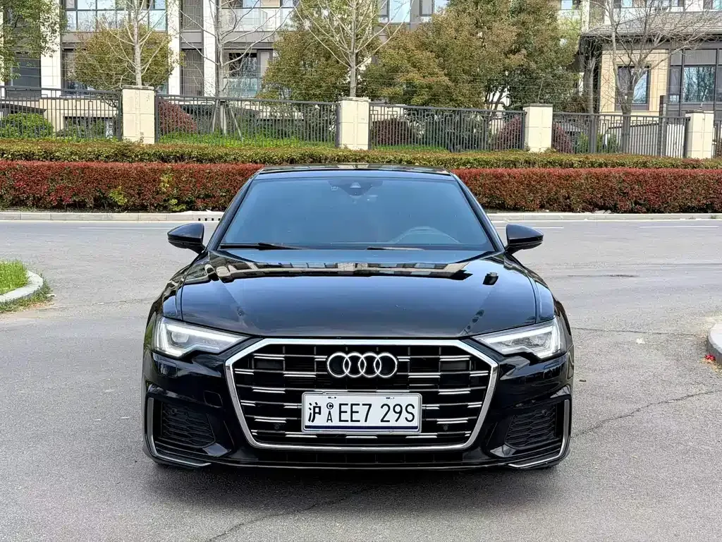 Audi A6L — фото 2