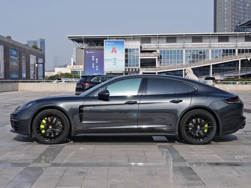 Porsche Panamera Hybrid — фото 3