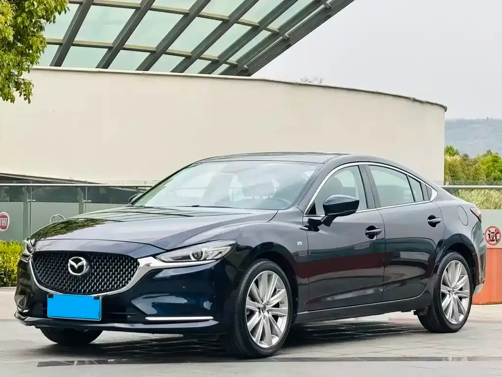 Mazda Atenza — фото 1