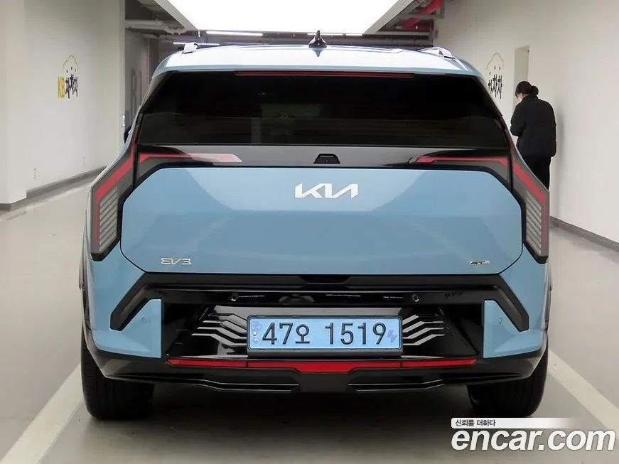 Kia EV3 — фото 5
