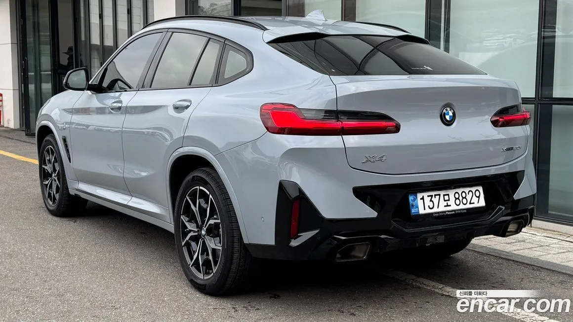 BMW X4 — фото 9