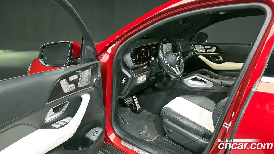Mercedes-Benz GLE-Class — фото 10