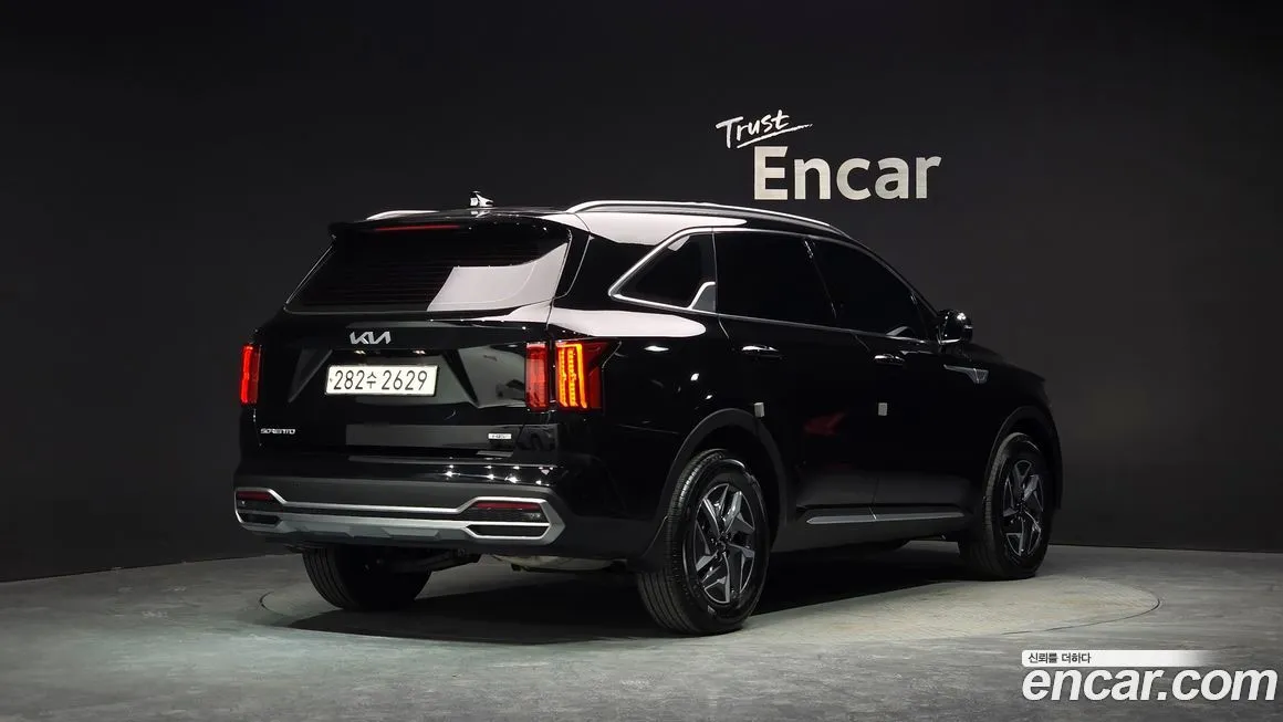 Kia Sorento — фото 2