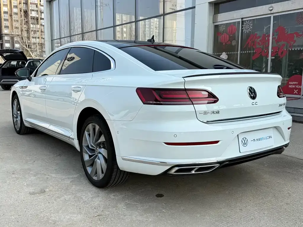 Volkswagen CC — фото 8