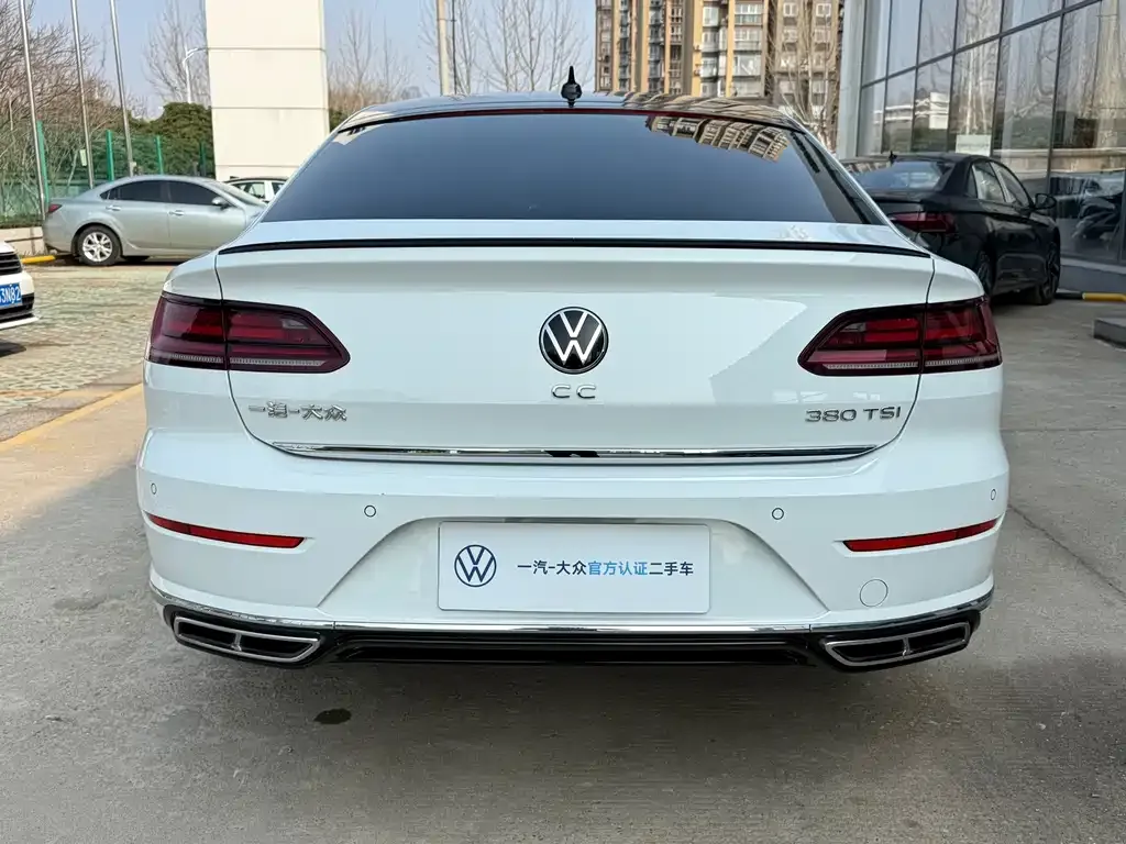 Volkswagen CC — фото 6