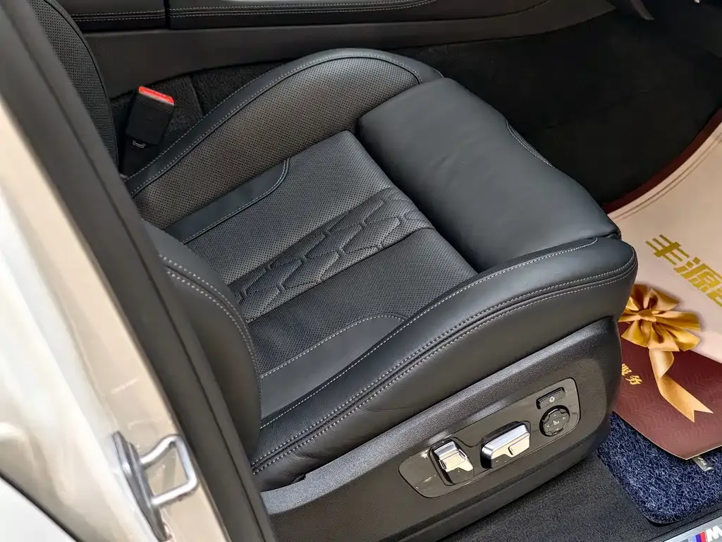 BMW X5 (Import) — фото 10