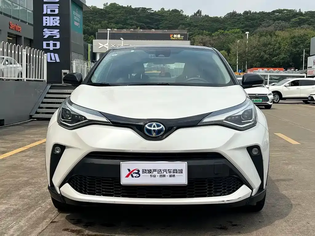 Toyota C-HR — фото 7
