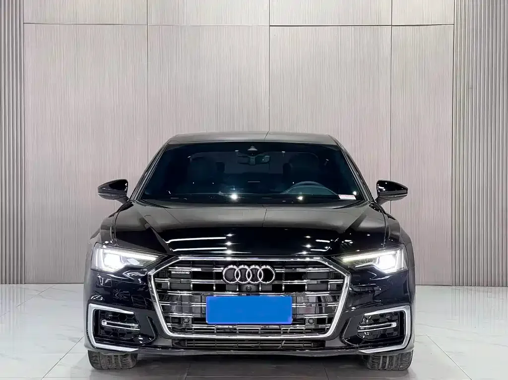 Audi A6L — фото 2