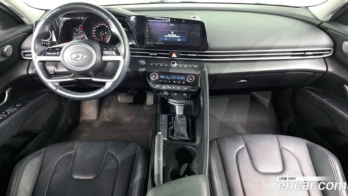 Hyundai AVANTE — фото 4