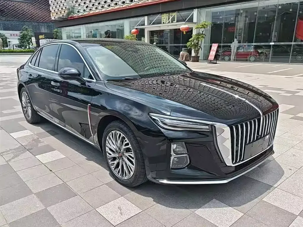 Hongqi H5 — фото 7
