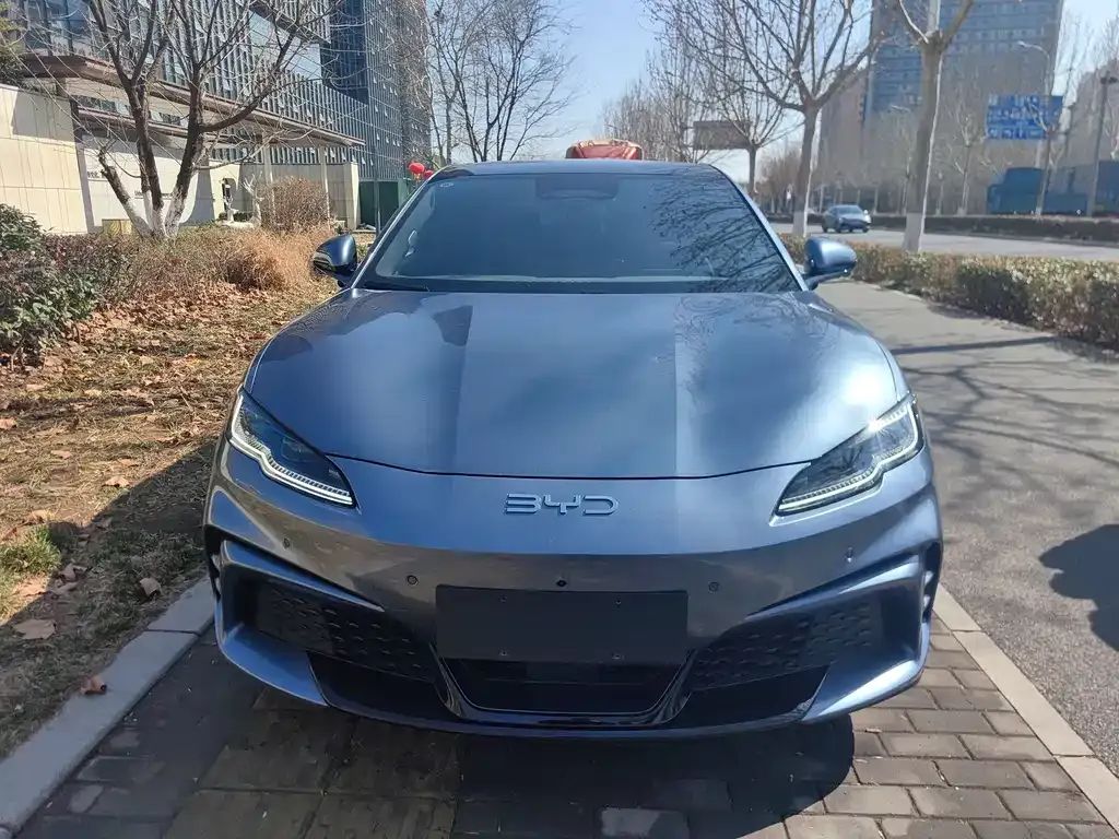 BYD Seal 06GT — фото 8