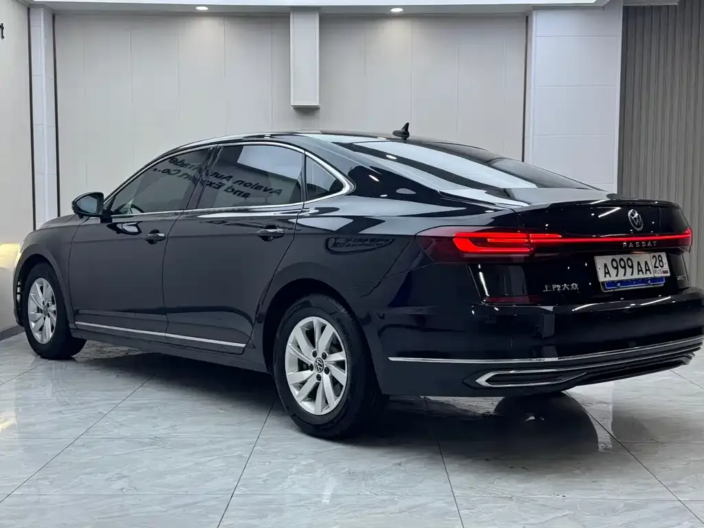 Volkswagen Passat — фото 5