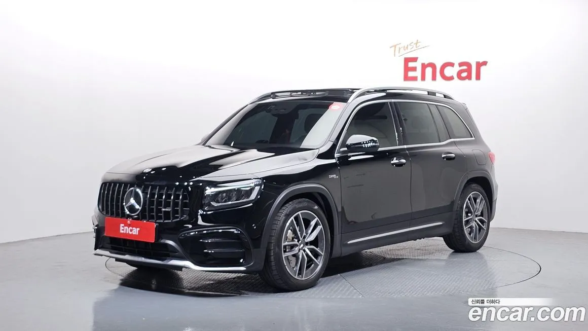 Mercedes-Benz GLB-Class — фото 1