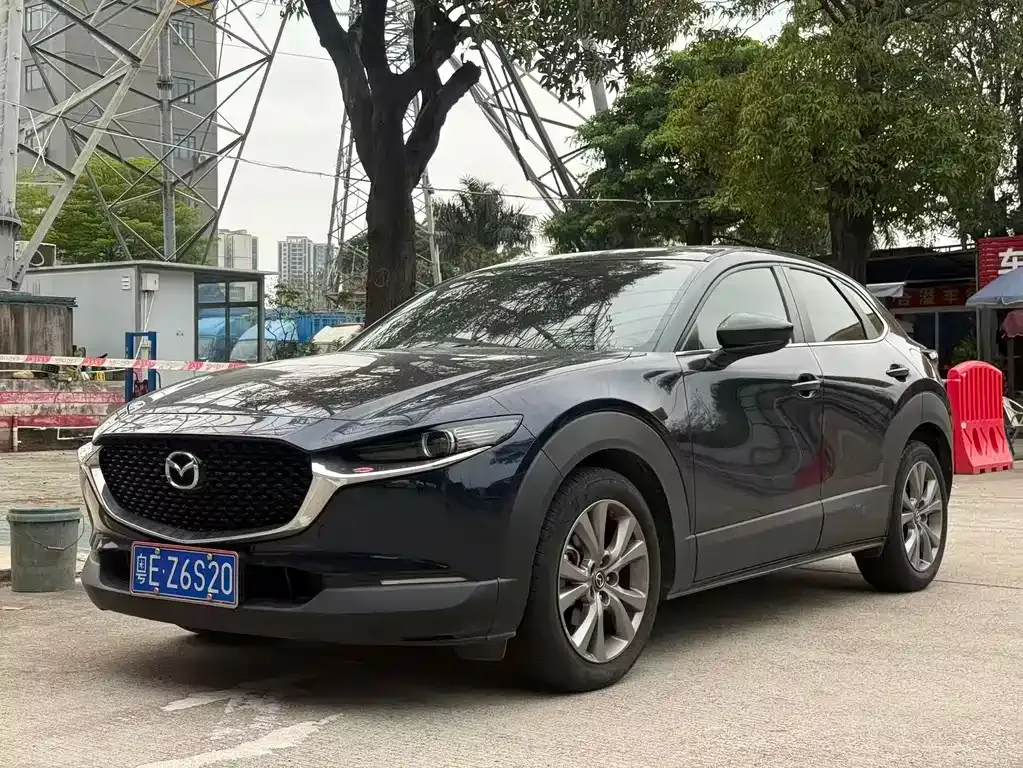 Mazda CX-30 — фото 1