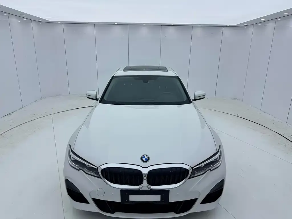 BMW 3 Series — фото 9