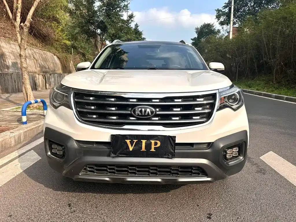 Kia Sportage — фото 10