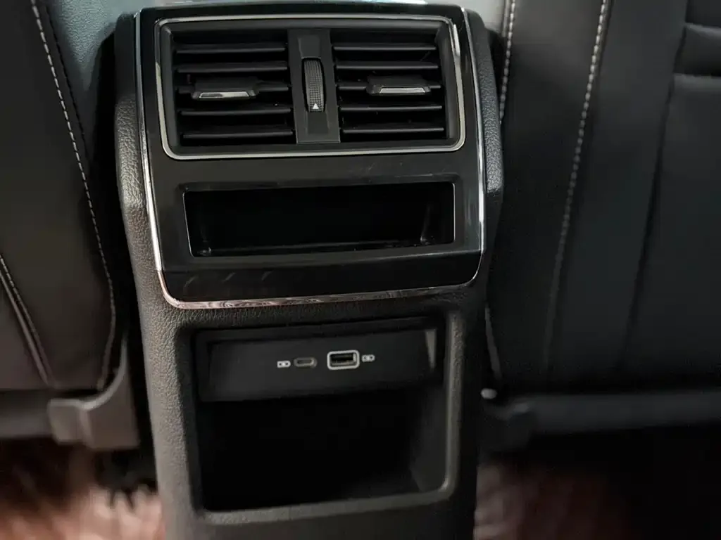 Skoda Superb — фото 2