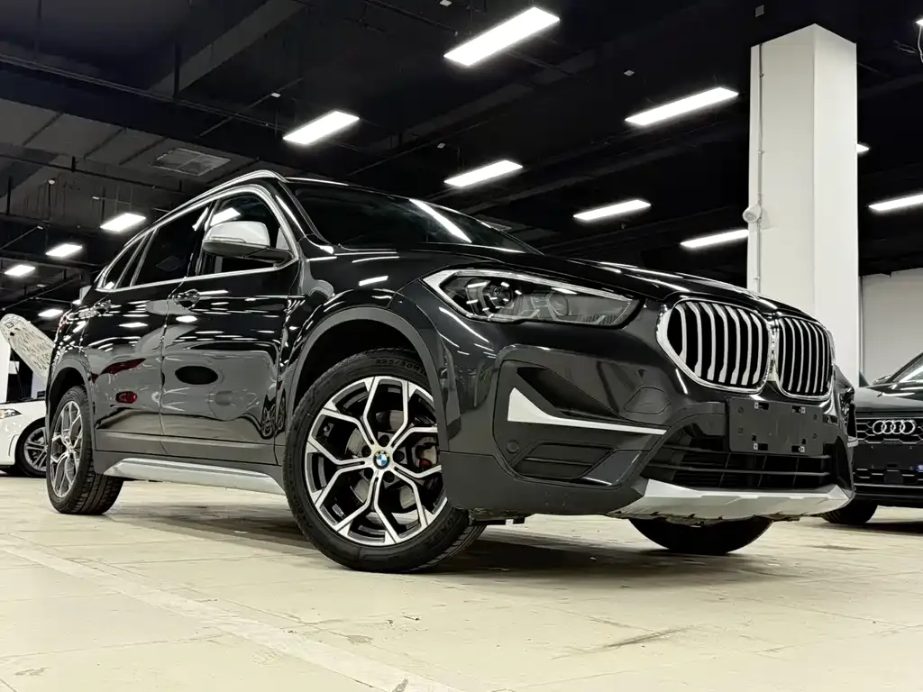 BMW X1 — фото 3