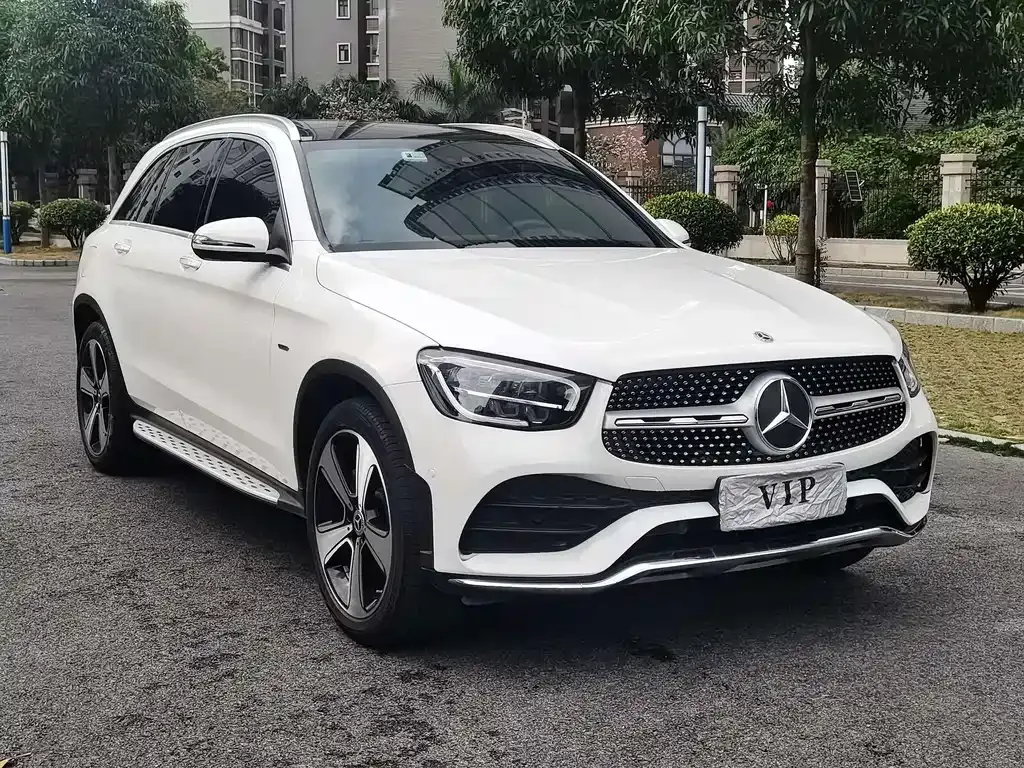 Mercedes-Benz GLC — фото 10