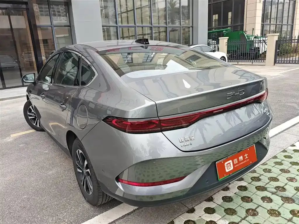 BYD Qin PLUS — фото 9