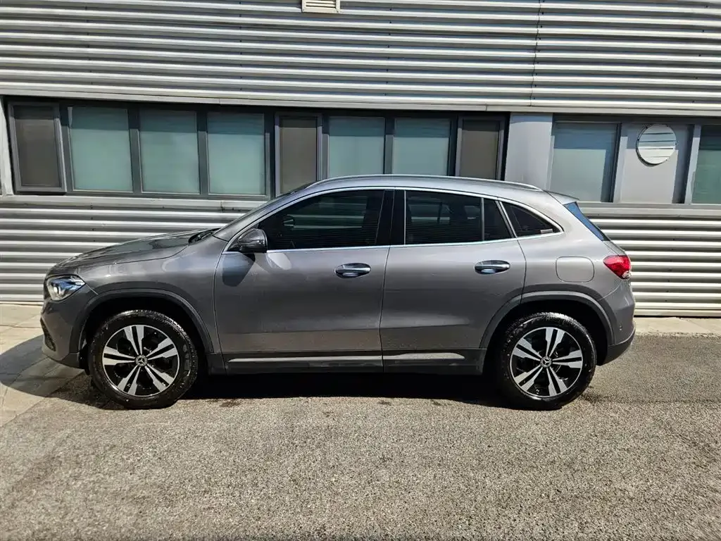 Mercedes-Benz GLA — фото 9