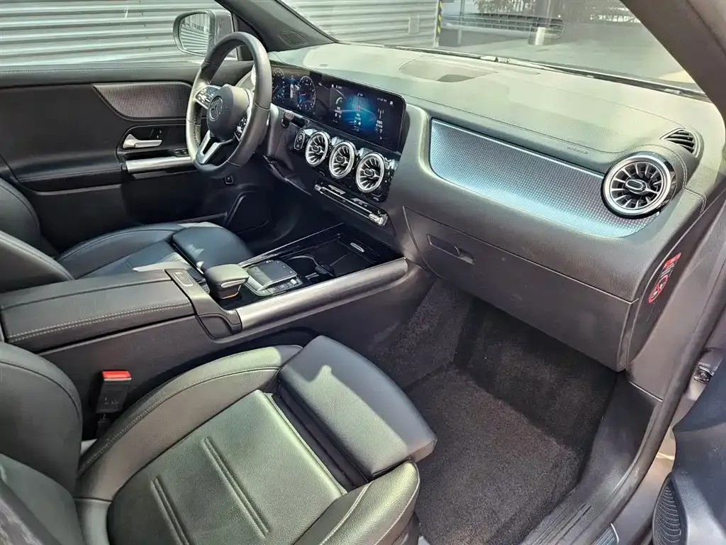 Mercedes-Benz GLA — фото 4