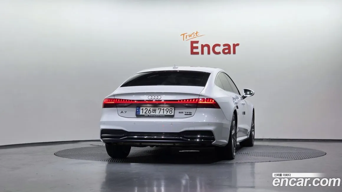 Audi A7 — фото 5