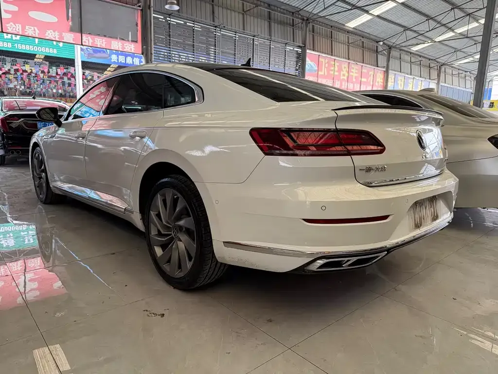 Volkswagen CC — фото 7