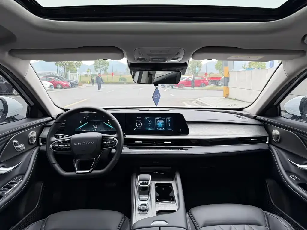 Chery Arrizo 8 — фото 5