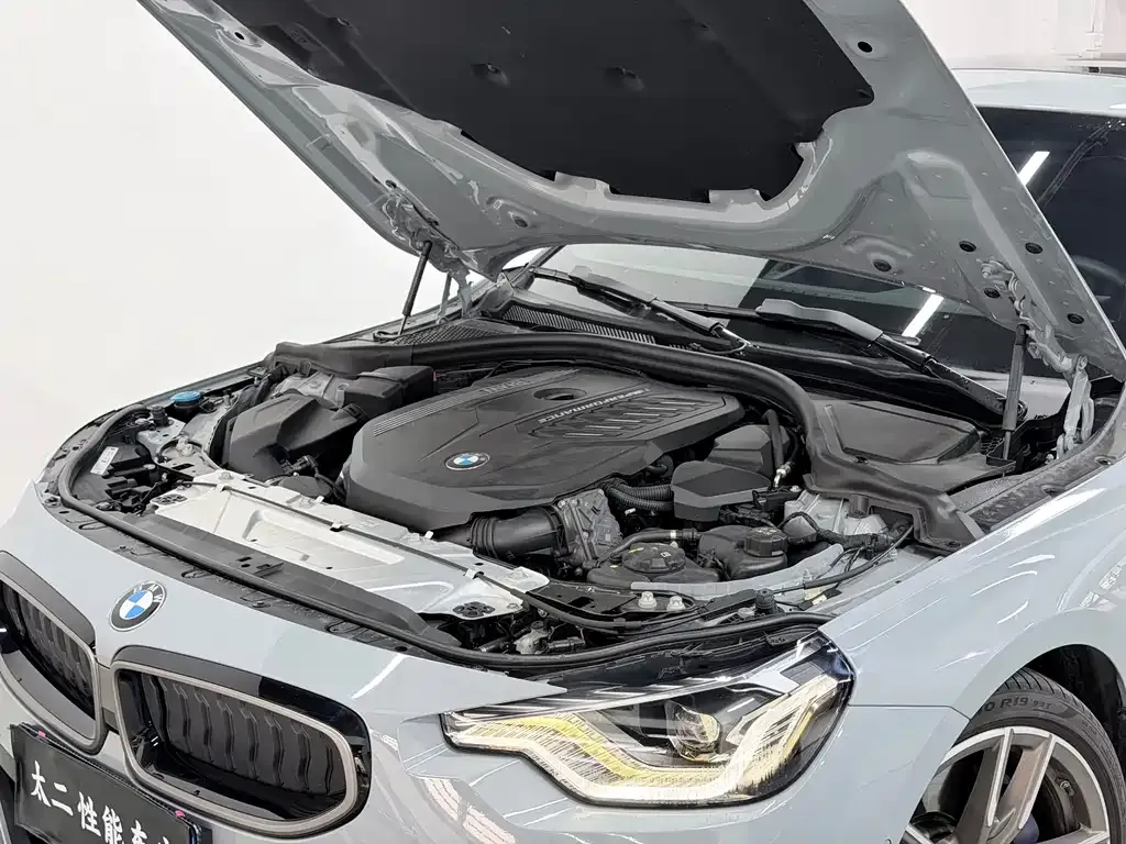 BMW M240i — фото 2