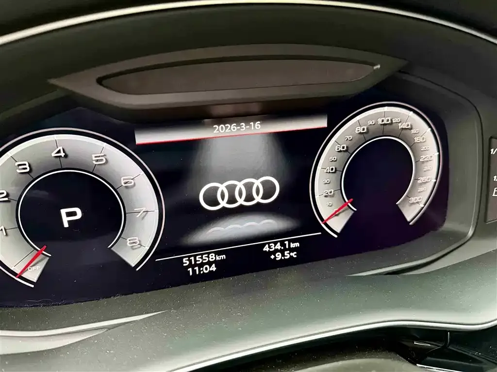 Audi Q7 — фото 5