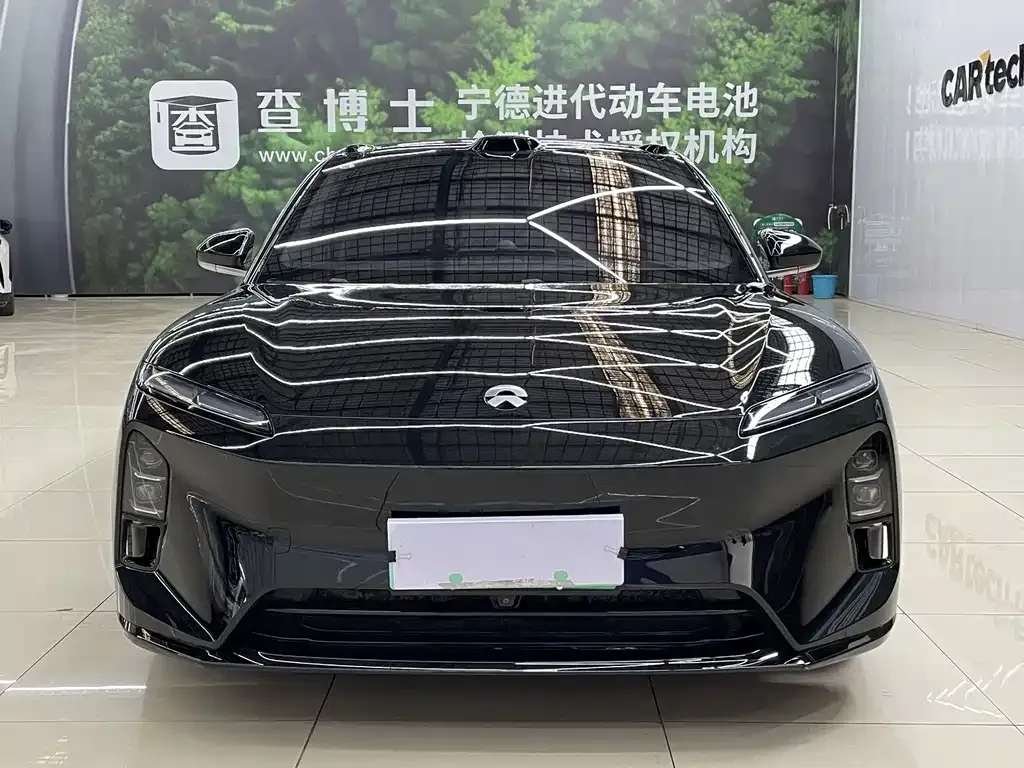 NIO ET5T — фото 8