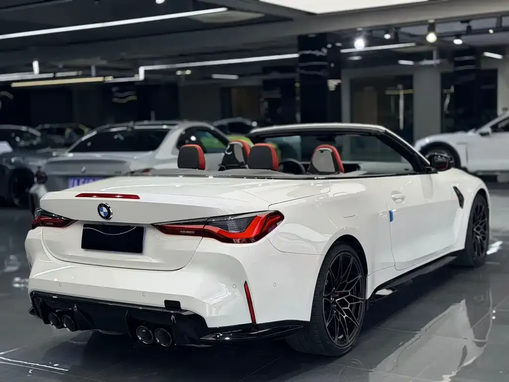 BMW M4 — фото 9