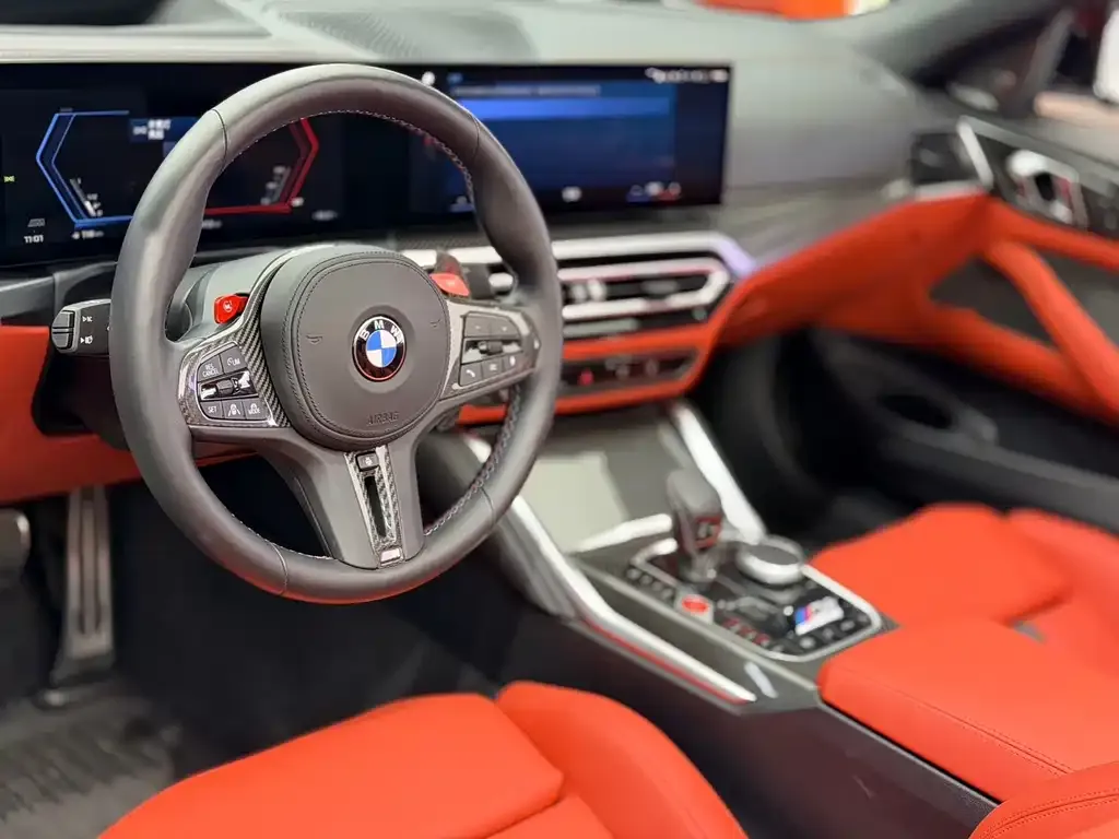 BMW M4 — фото 7