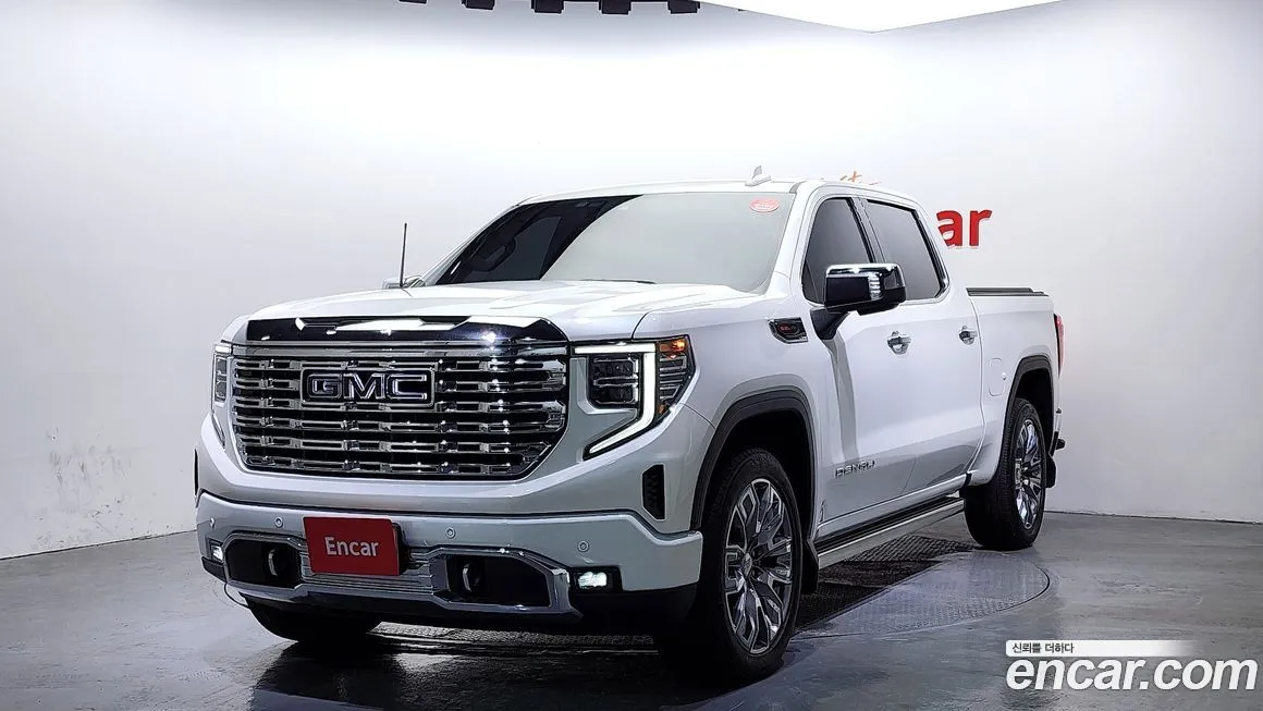 GMC Sierra — фото 1