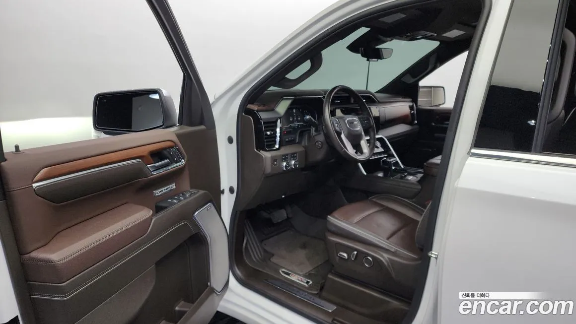 GMC Sierra — фото 10