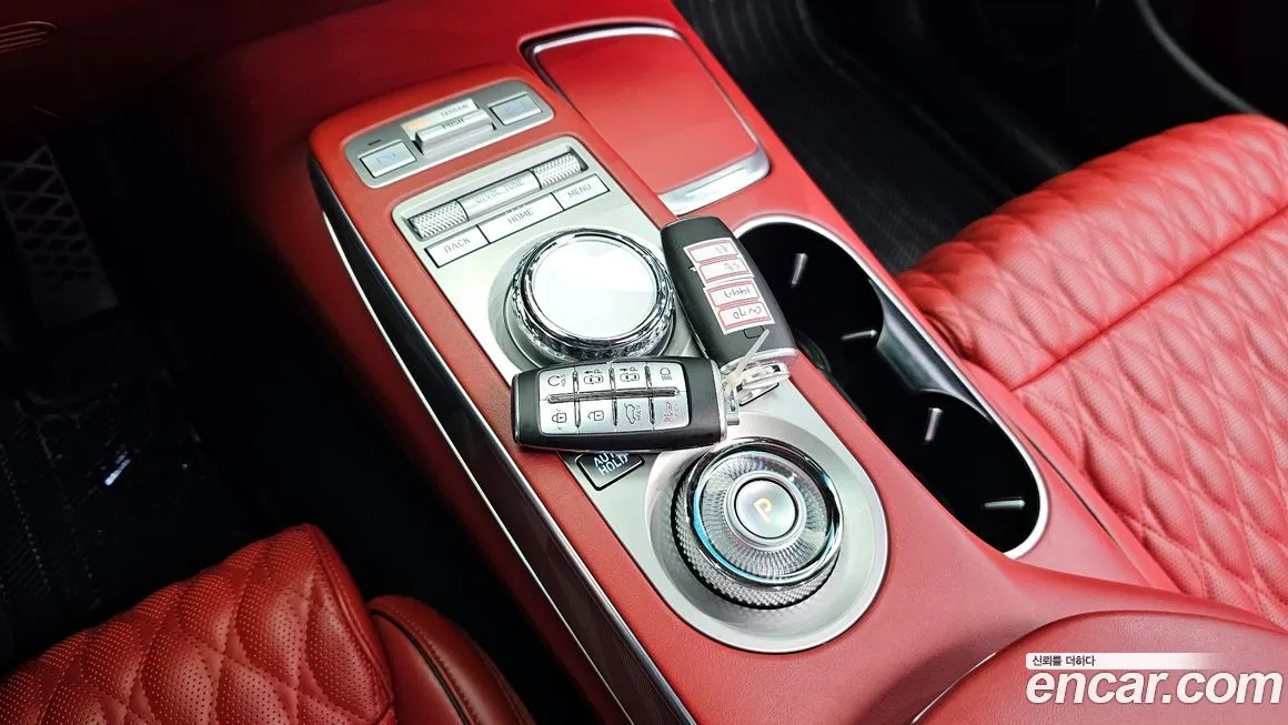 Genesis GV70 — фото 10