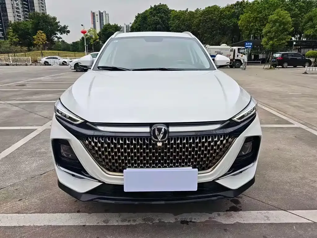 Changan X7 PLUS — фото 3