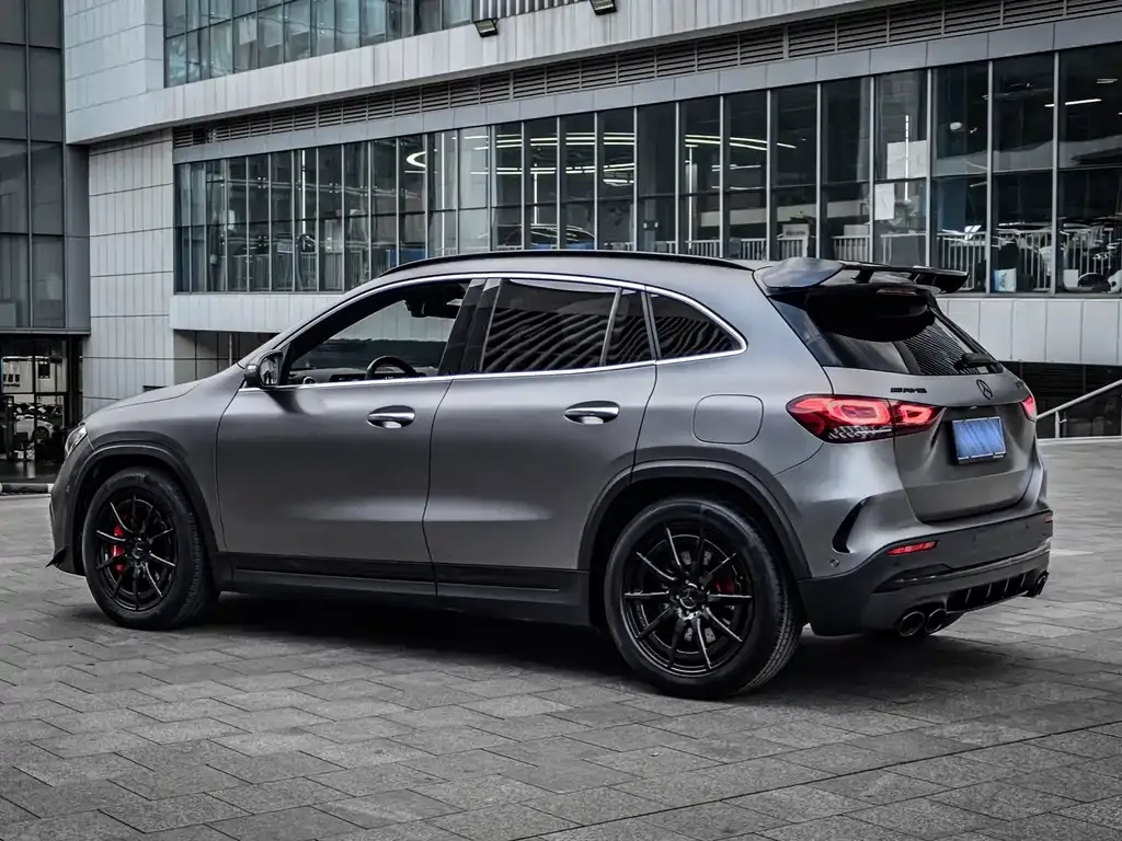 Mercedes-Benz GLA AMG — фото 7