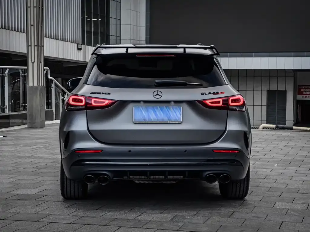 Mercedes-Benz GLA AMG — фото 8